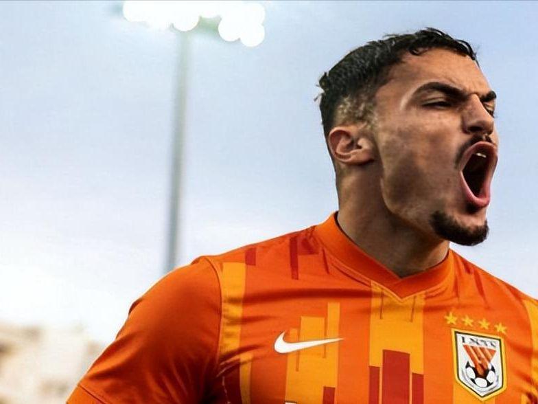 开云下载-确定首轮出战？鲁能球迷期盼已久的大鱼外援将亮相，已获名记证实