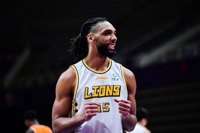 kaiyun-CBA最新消息！广东宏远报价奥卡福，北京首钢迎来强援